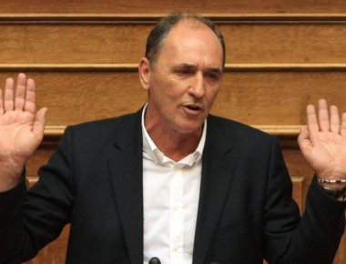 Γ. Σταθάκης: «Η μόνη λύση είναι η μονιμότητα - Οι συμβασιούχοι παίρνουν τα μάξιμουμ δυνατόν κριτήρια μοριοδότησης»